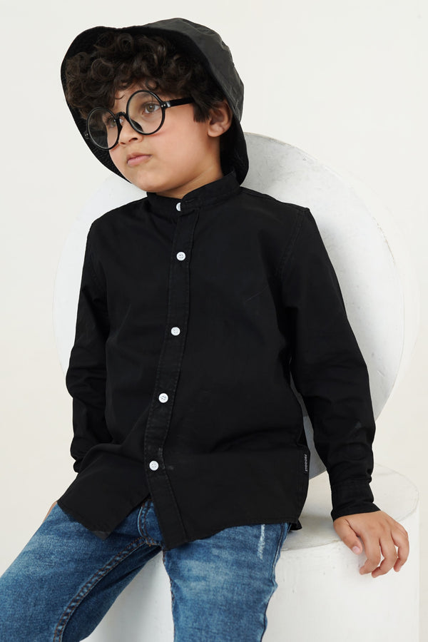 BLACK BAND COLLAR SHIRT